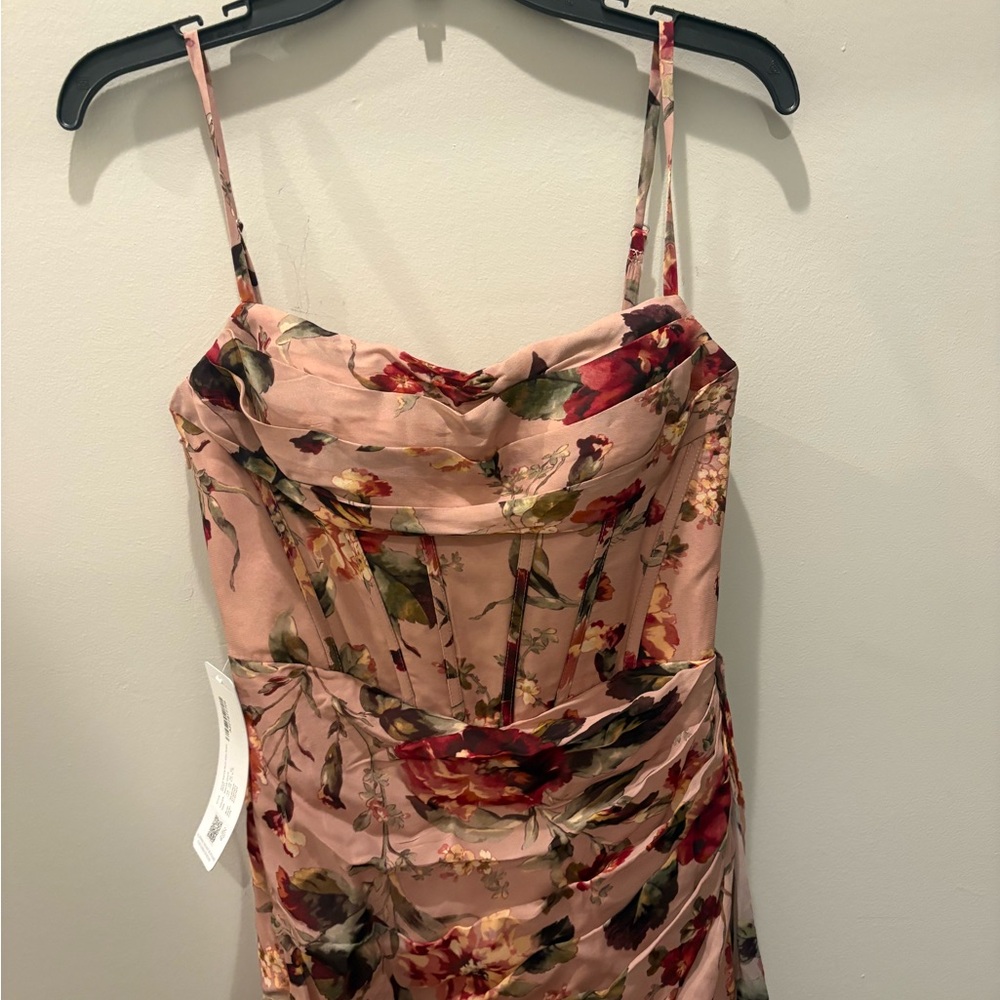Aurra Meave Maxi Dress - Picture 8 of 11